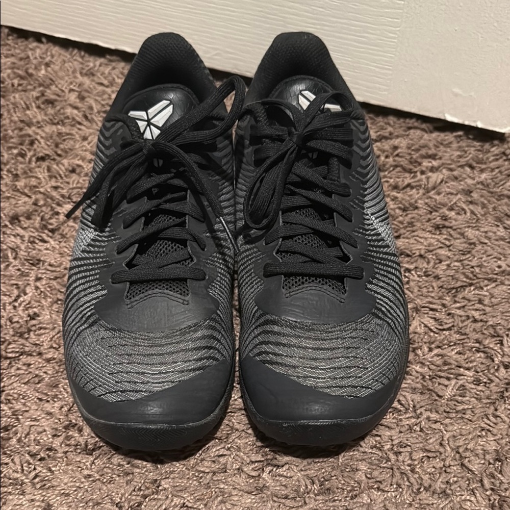 Black and Gray Low-Top Athletic Shoes